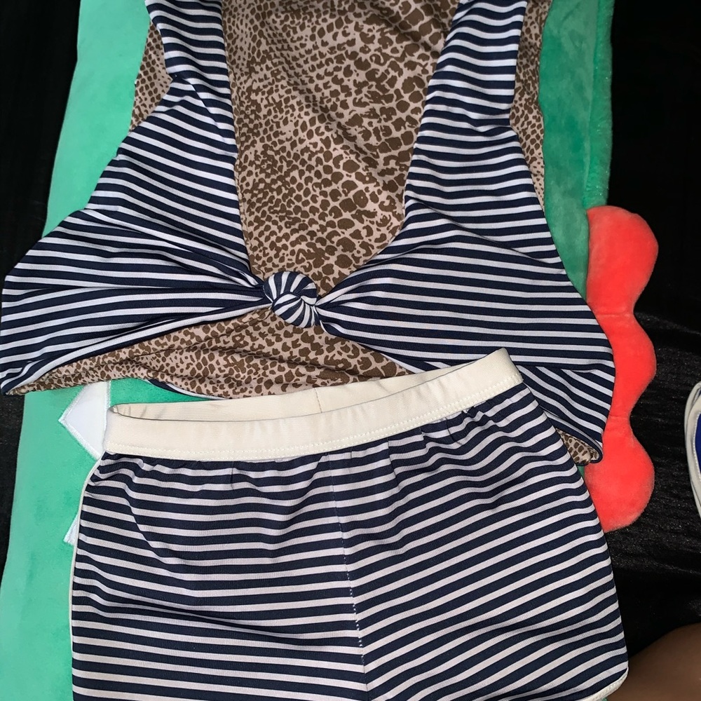 EUC timeless faro and baby shorts